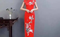 法国裸体性伦电影巜青涩禁果